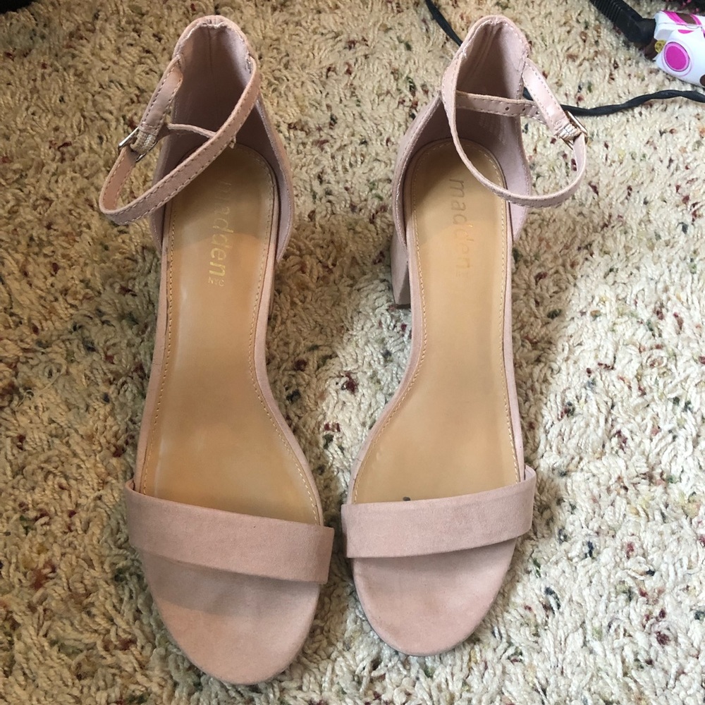 Madden NYC Blush Heels - Picture 2 of 4